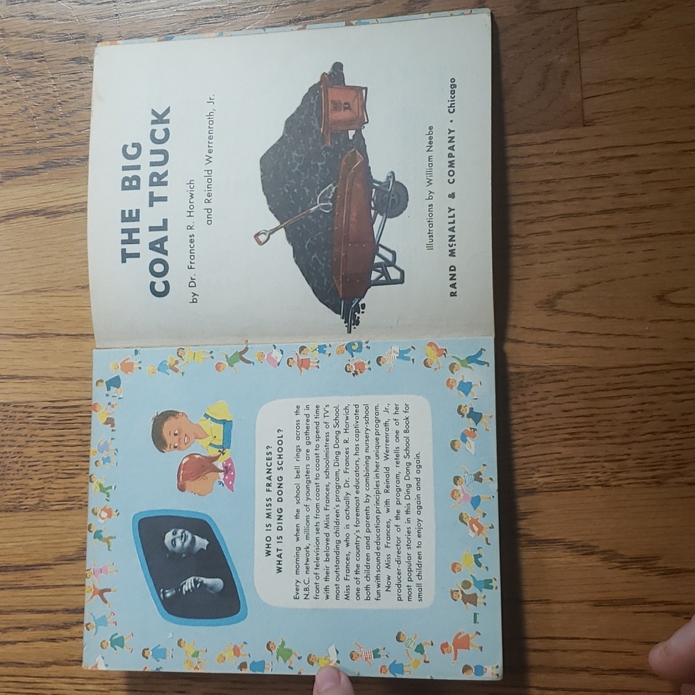 Vintage 50s-60s The Big Coal Truck Hardcover Children's Book - Picture 2 of 5